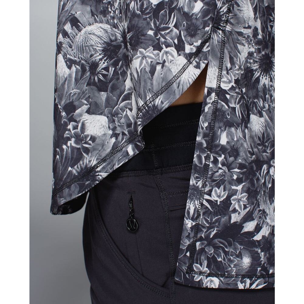 Lululemon Run Split Singlet Flowabunga Black Ange… - image 8